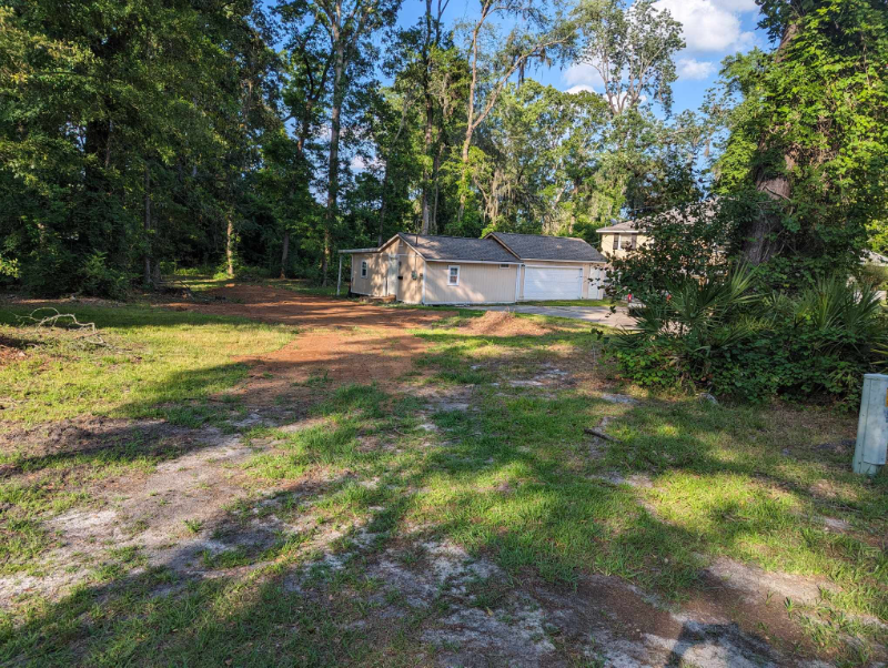 Hinesville Apartment: 412 Timberlane Cir