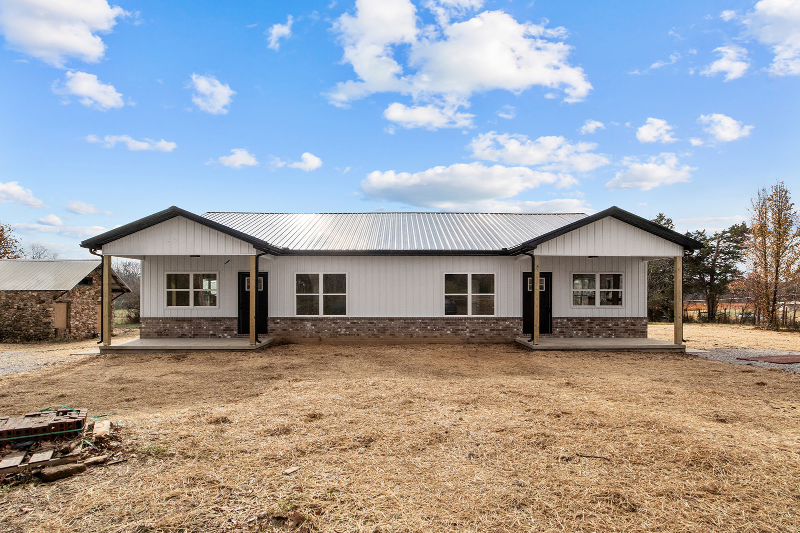 Dickson Multiplex: 200-202 S 3rd St.