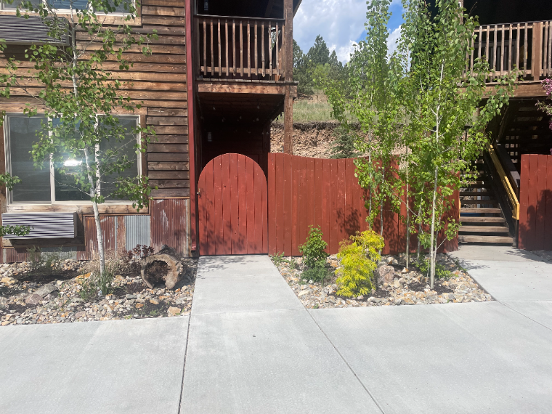 Lolo Apartment: 6186 Lay About Lane