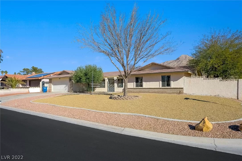 LasVegas Single Room: 1254 Los Meadows Dr.