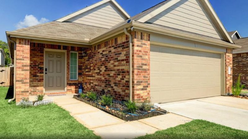 Porter House: 22514 Woodmere Spur Ln