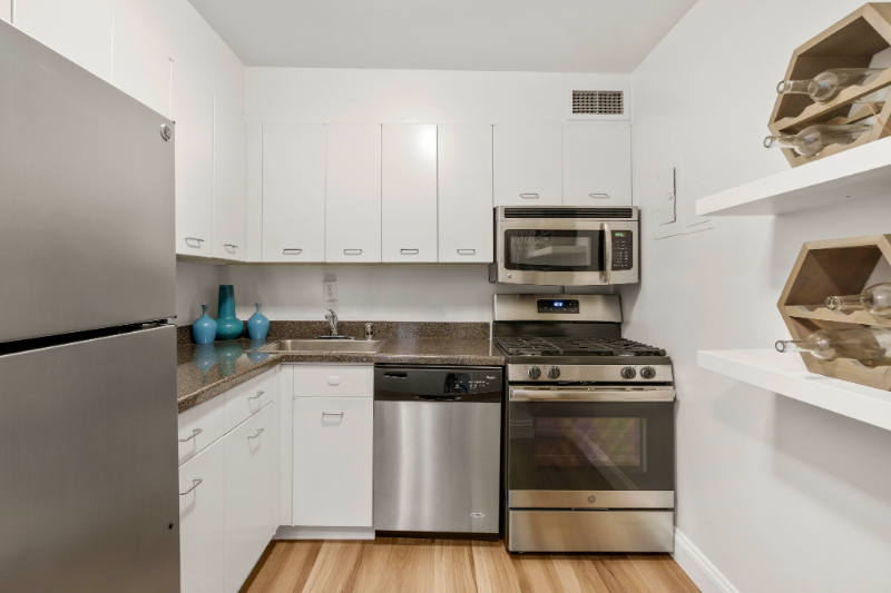 Chicago Condo: 1340 N Lakeshore