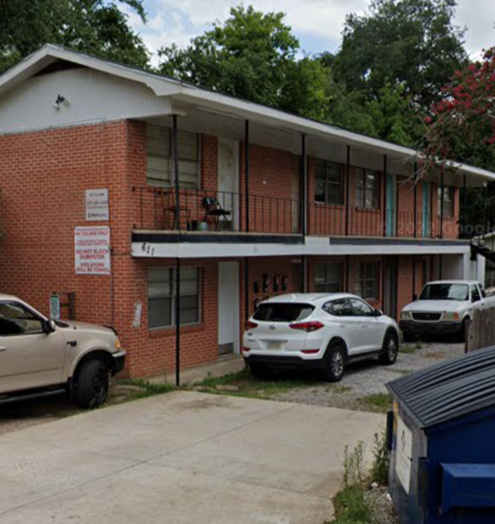 Lafayette Apartment: 611 Tulane Ave
