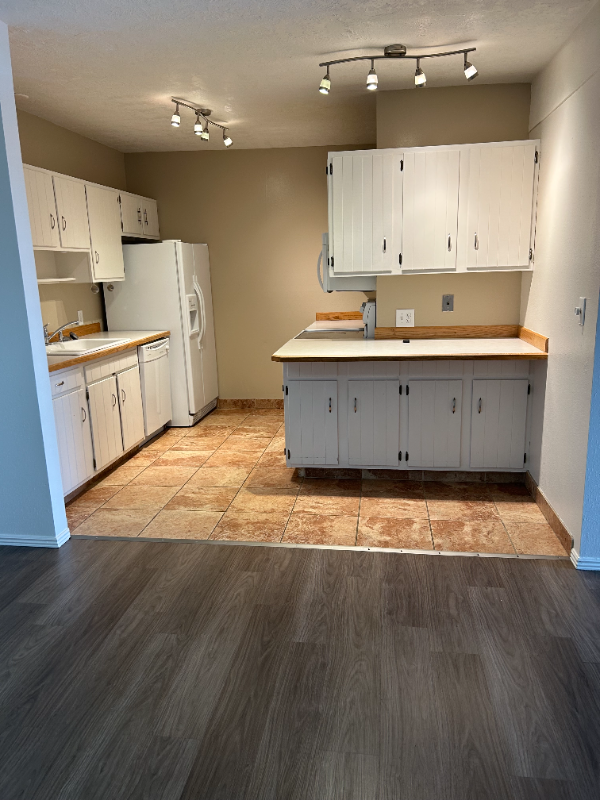 Great Falls Condo: 300 14th Ave. South