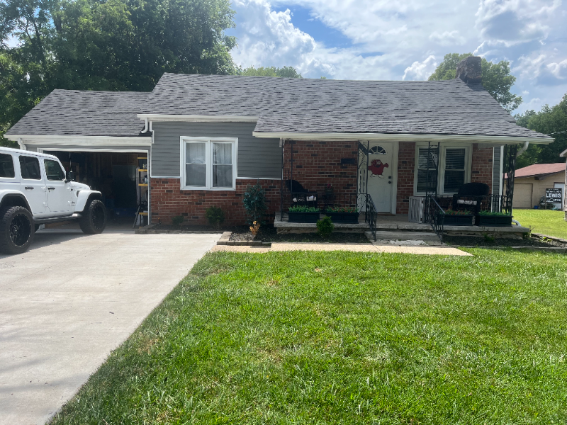 Bowling Green House: 1213 E 14th Ave