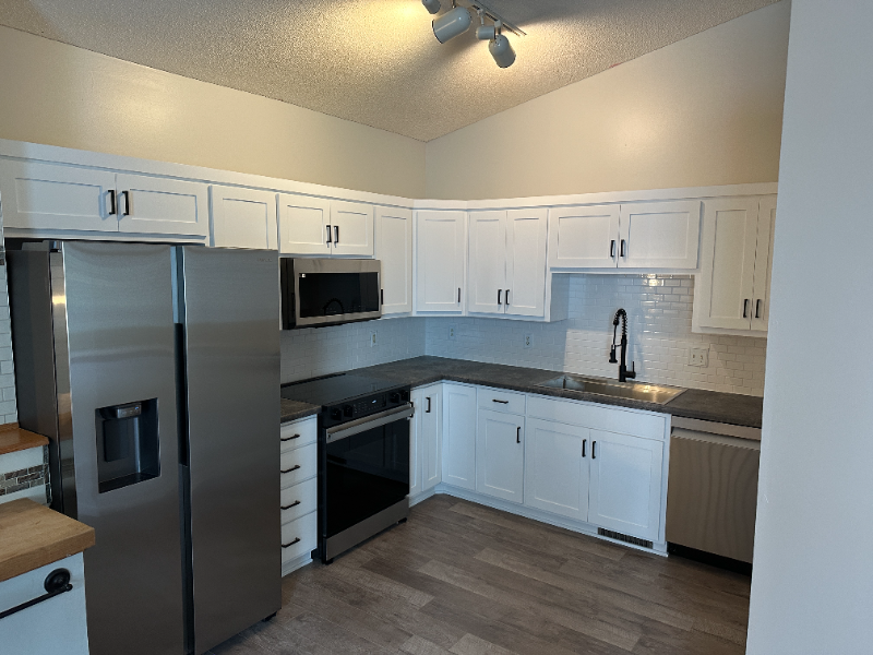 Zimmerman Townhome: 26276 3rd St. W