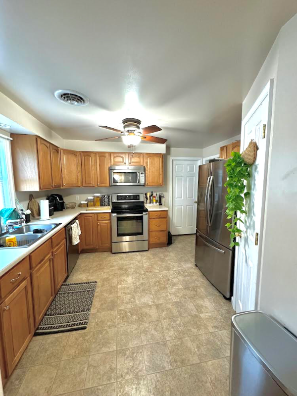 North East Apartment: 282A Old Bayview Rd
