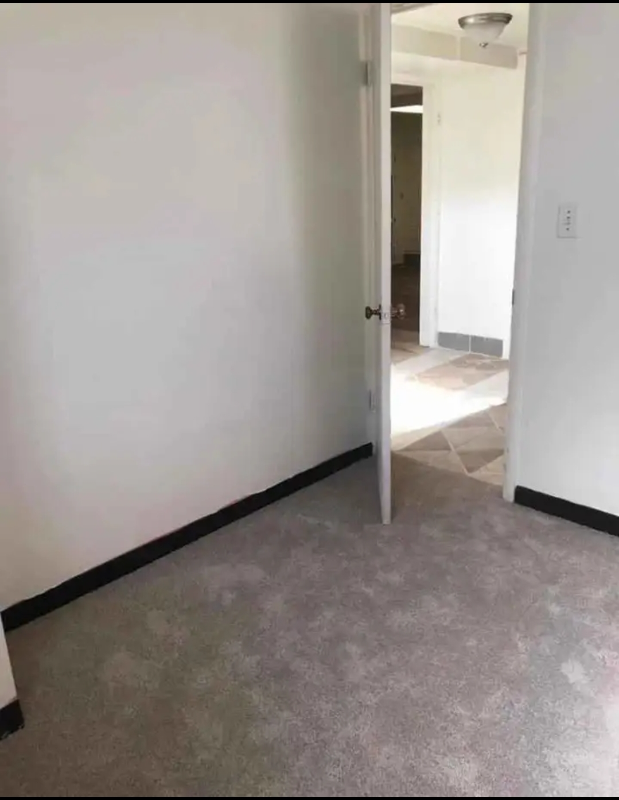 Salt Lake City House: 551 s 900 w