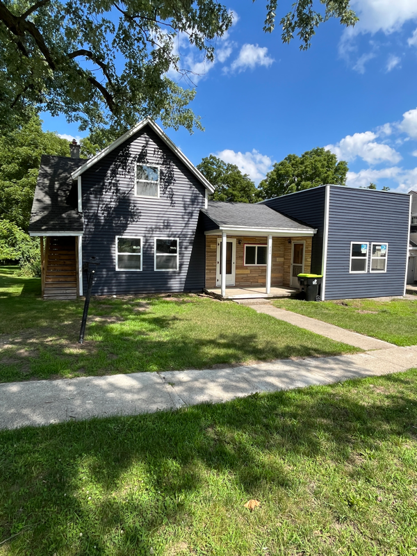 Greenville Multiplex: 806 S Clay St