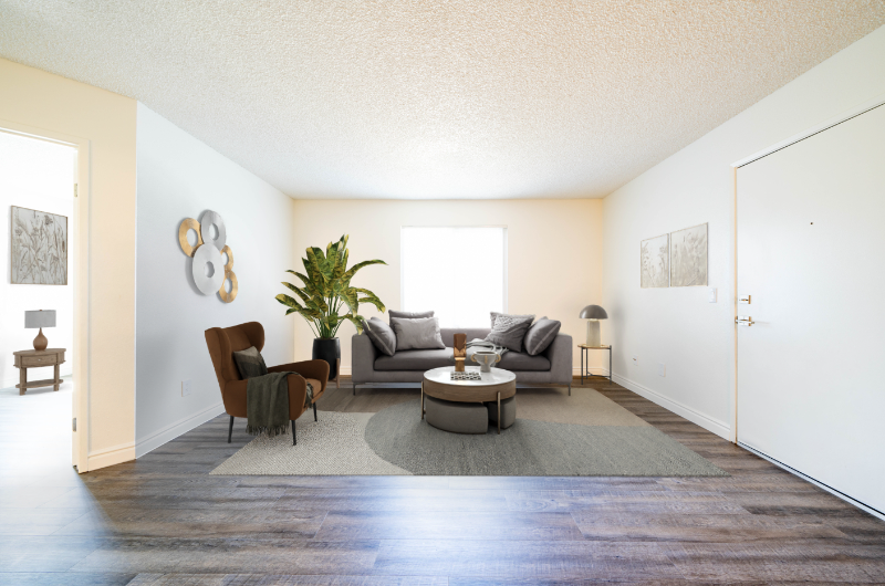 San Ysidro Apartment: 631 Blackshaw Ln