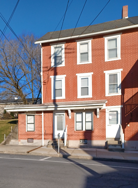 Nazareth Apartment: 177 A south main st