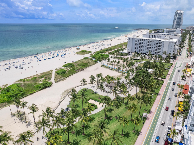 Miami Beach Apartment: 710 Washington Ave 315