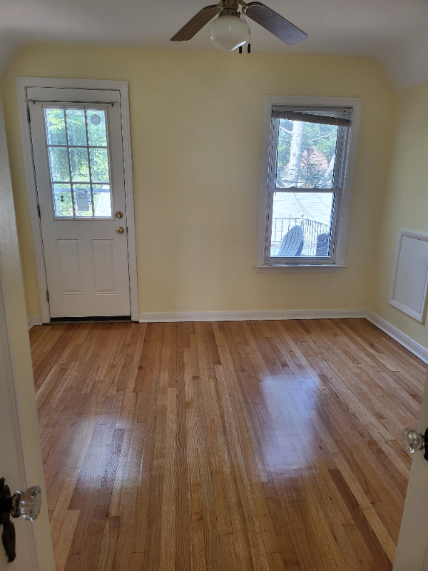 Ferndale Apartment: 235 Jewell St