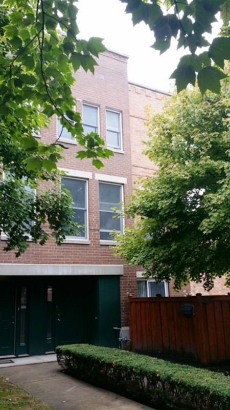 Forest Park Townhome: 7241 Franklin Street