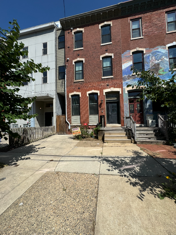 Philadelphia Apartment: 3825 Hamilton Street