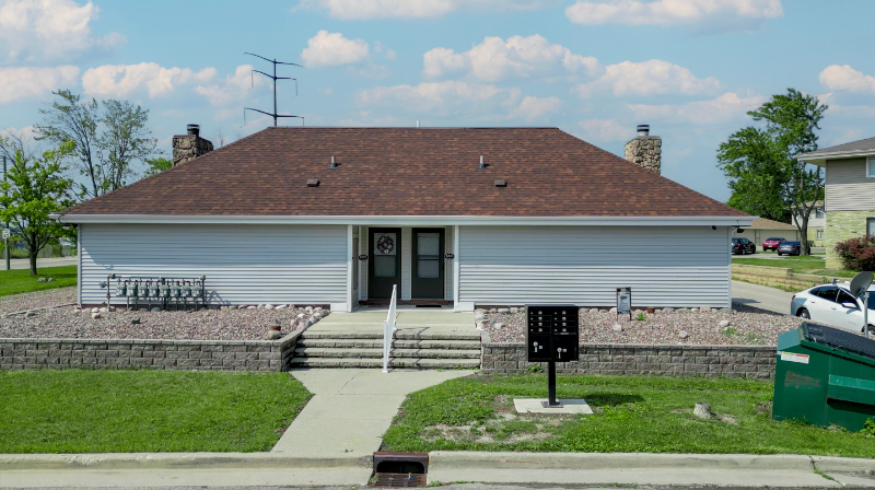 Milwaukee Townhome: 8323 W Northridge Ct