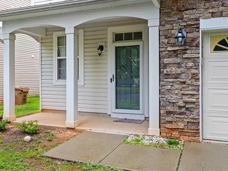 Holly Springs House: 120 Milpass Drive
