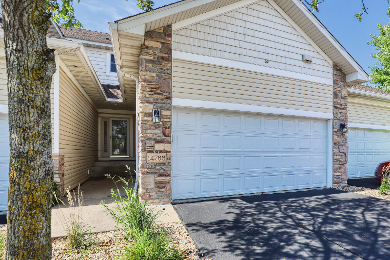Ramsey Townhome: 14788 Willemite Way