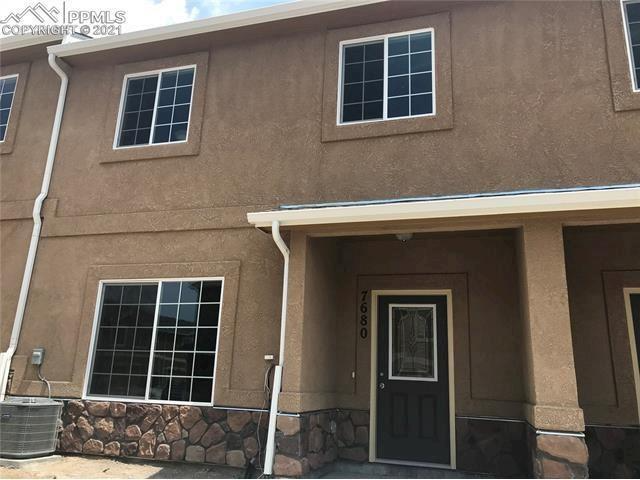 Colorado Springs Townhome: 7680 Woody Cones View