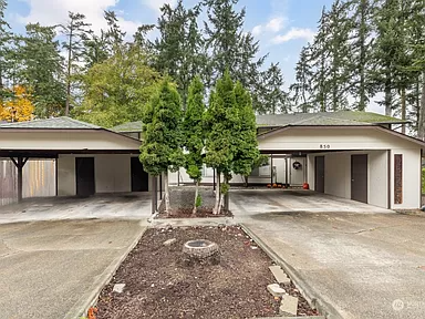 Oak Harbor Condo: 850 SW Harrier Circle