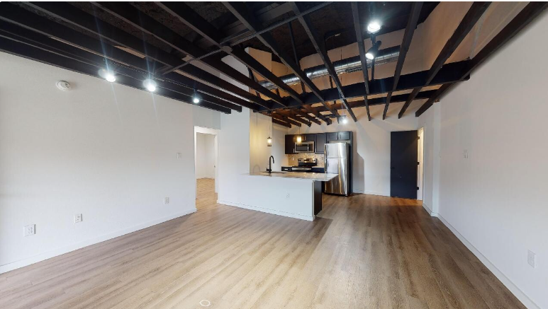 Dallas Apartment: 5103 Liveoak Street