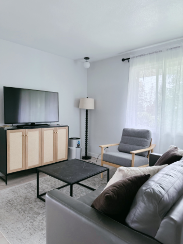 Anchorage Apartment: 1703 Mckinley Ave