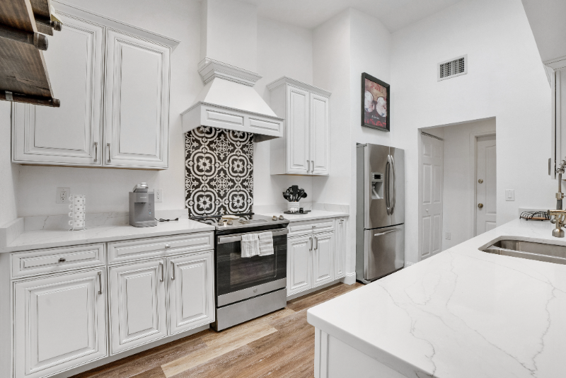 Palm Harbor House: 16 Citrus Drive