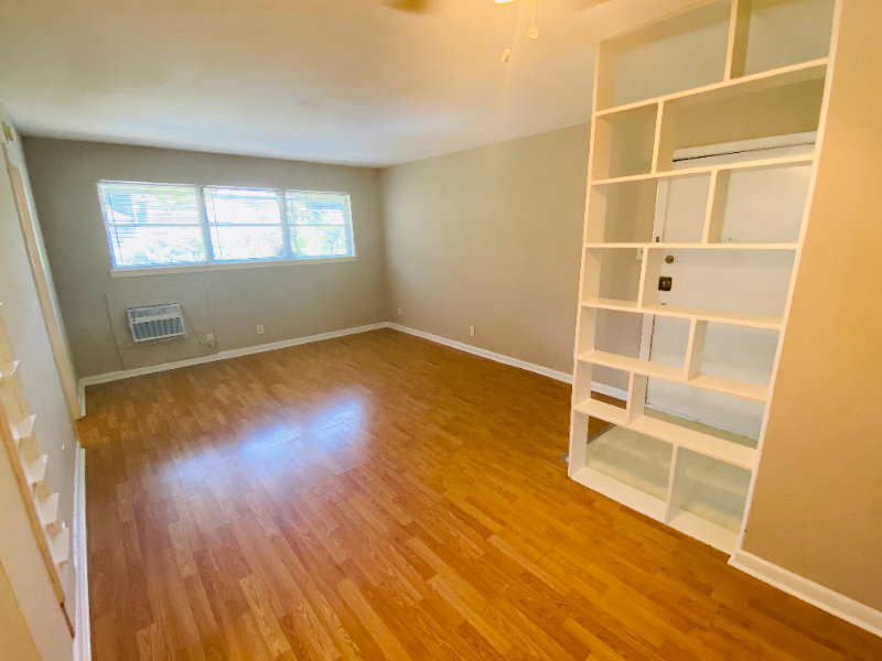 Houston Apartment: 3619 Garrott