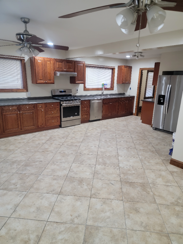 FALCONER House: 111 Phetteplace st