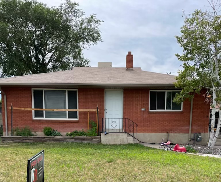 Orem House: 1370 S 800 E
