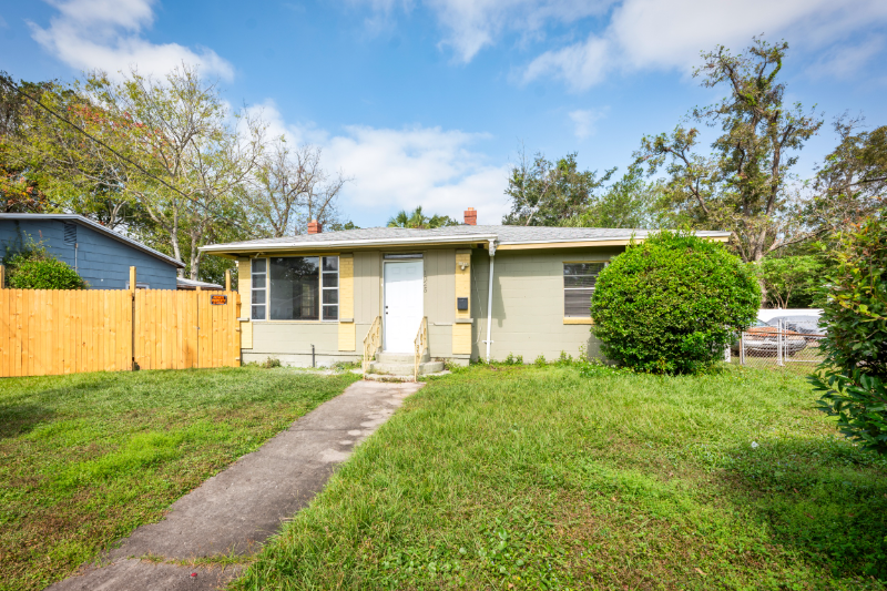 jacksonville House: 1029 w 25th st