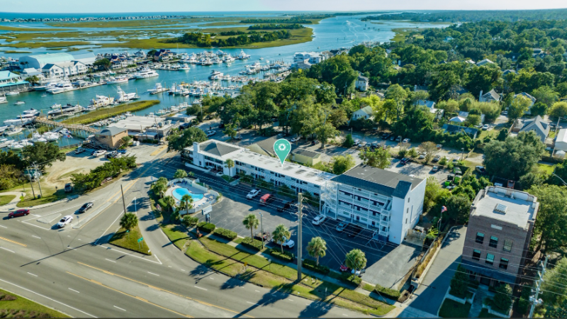 Wilmington House: 7246 Wrightsville Ave