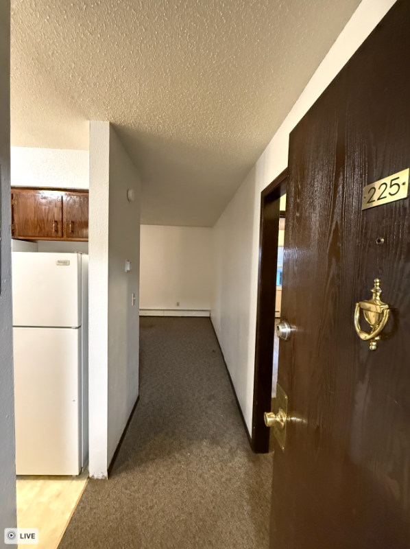 Thief River Falls Apartment: 320 Oak Ave N