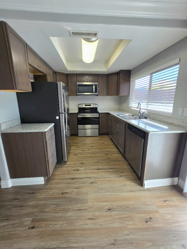 Escondido Townhome: 1407 N Broadway