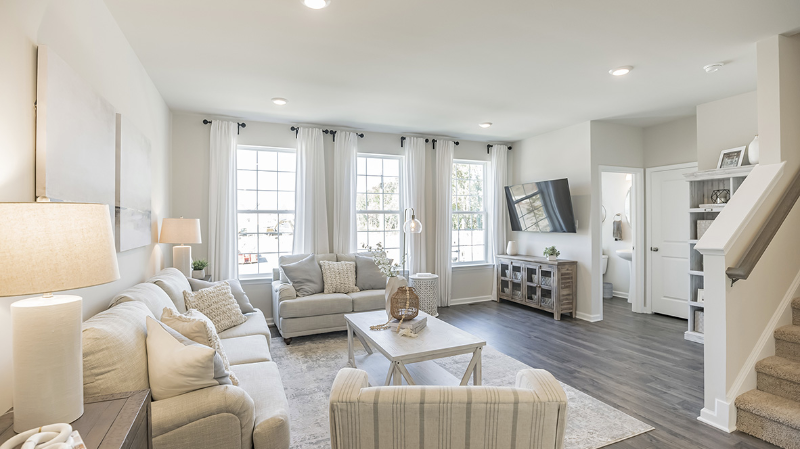 Glassboro Townhome: 527 N Palace Dr