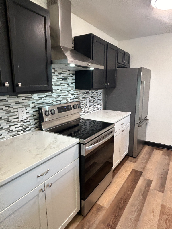 Hot Springs Multiplex: 114 Mccurry Terrace A