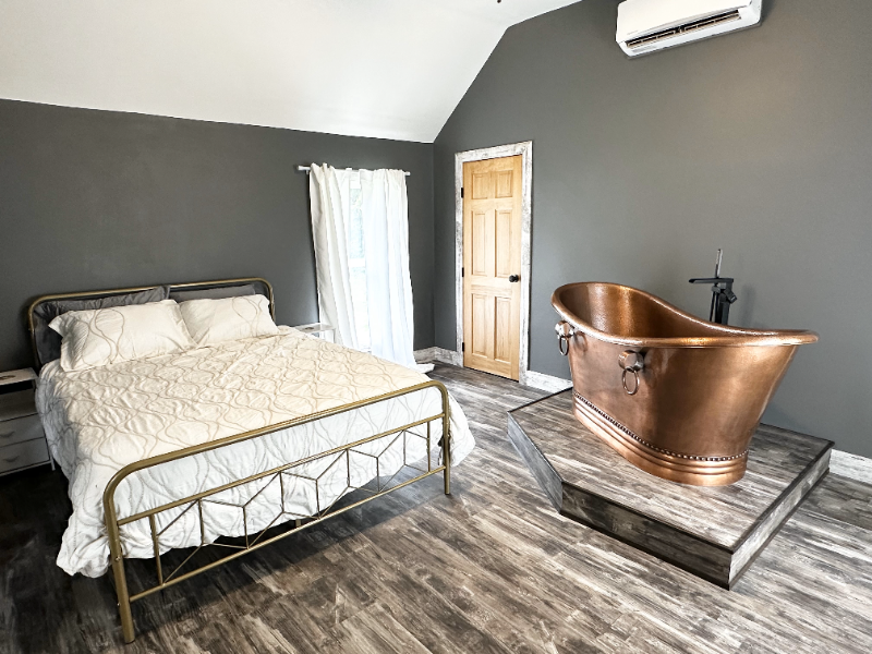 Ladysmith House: 310 River Ave E, Ladysmith WI