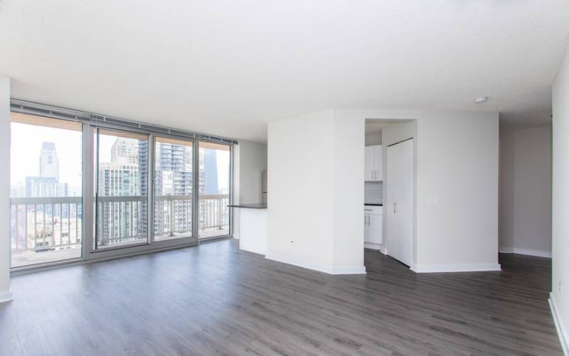 Chicago Condo: 12 W Ohio St