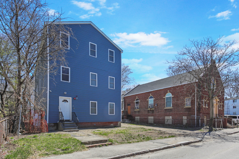 Worcester Condo: 15 Hawley street