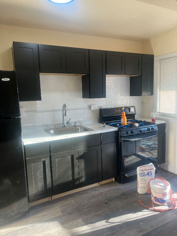 Baltimore Townhome: 2102 Parksley Avenue