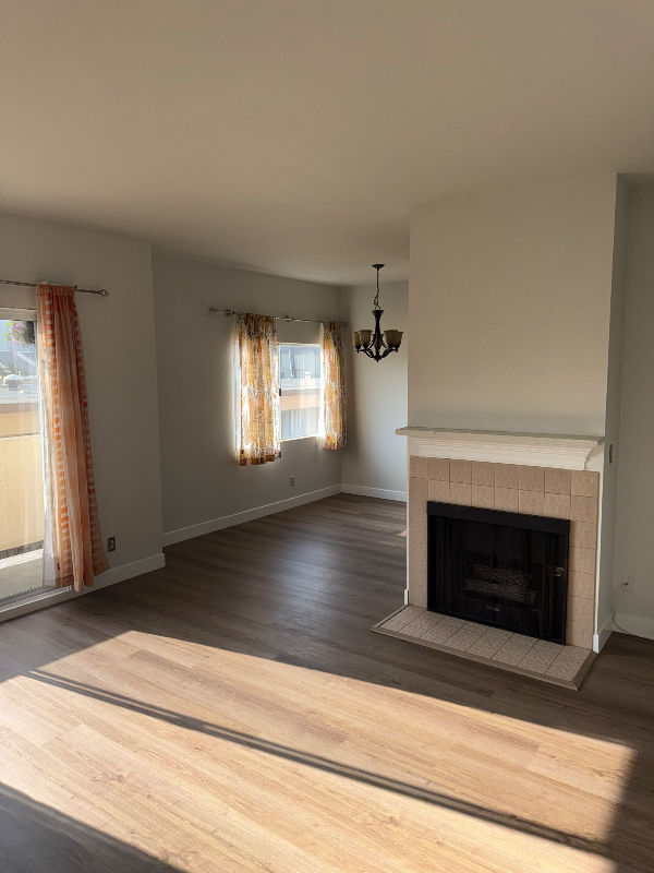 Los Angeles Apartment: 3727 Watseka Ave