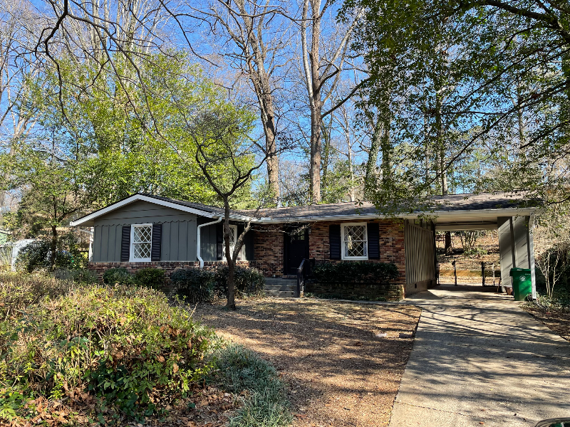 Doraville House: 3479 Allen Dr
