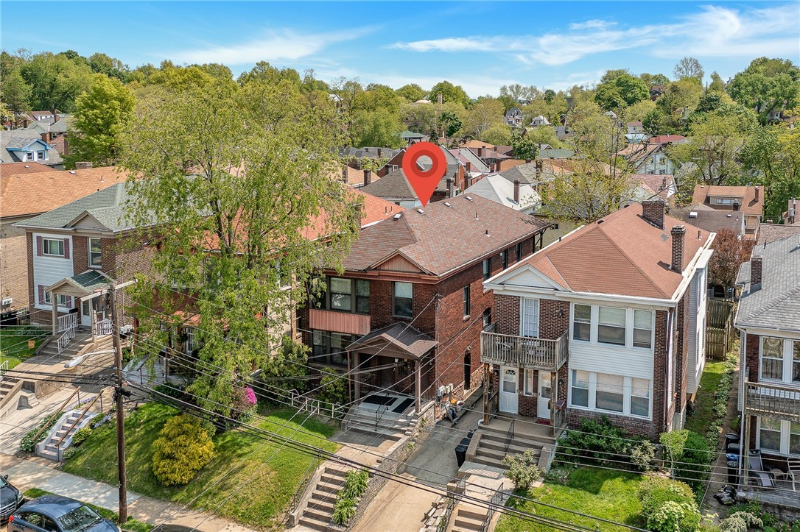 Pittsburgh Apartment: 2311 Sherbrook St