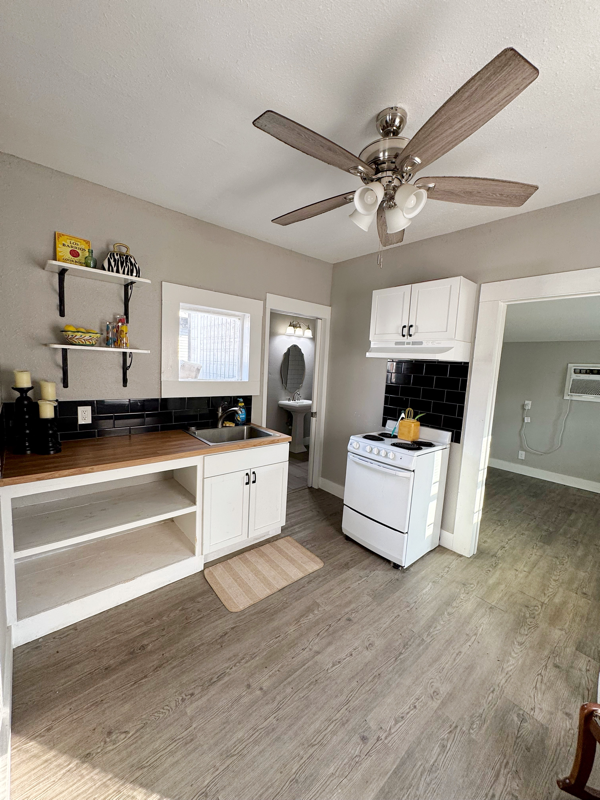 San Antonio House: 622 Potomac