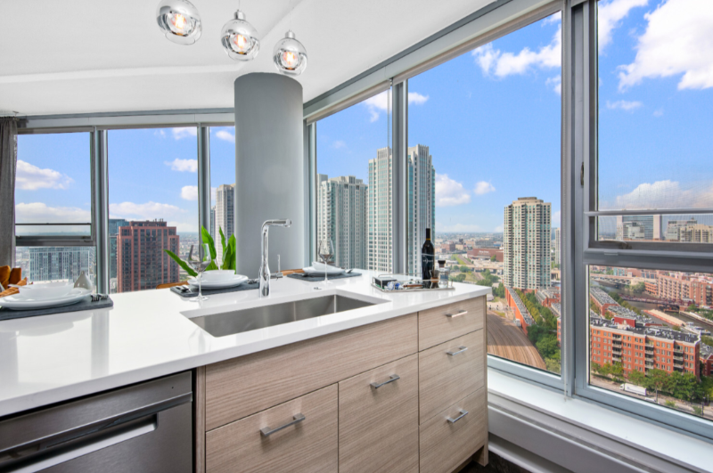 chicago Condo: 289 north canal street