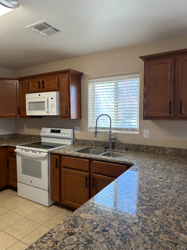 Las Cruces Apartment: 6345 Reynolds Drive