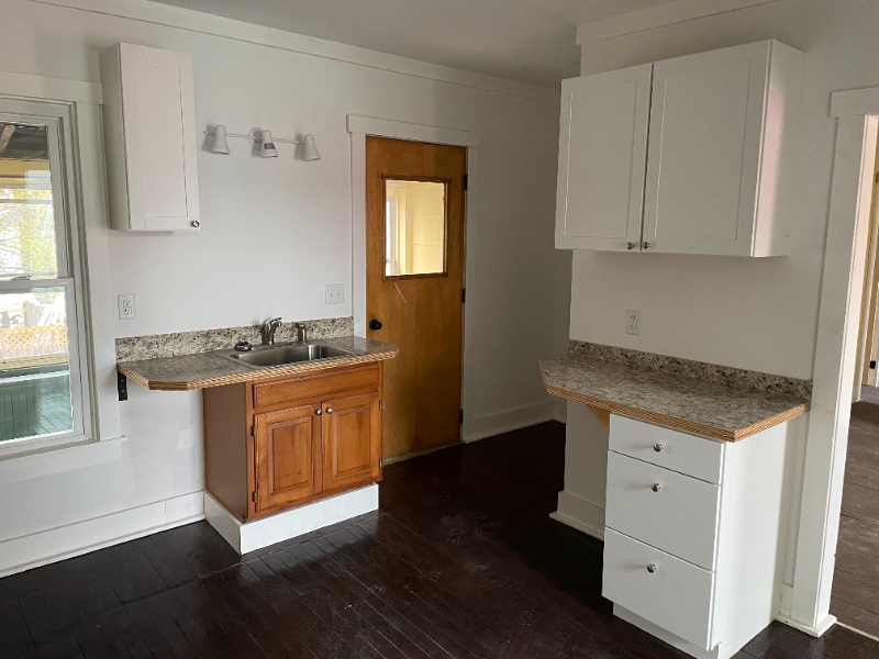 St Johnsbury Multiplex: 139 Central Street #3