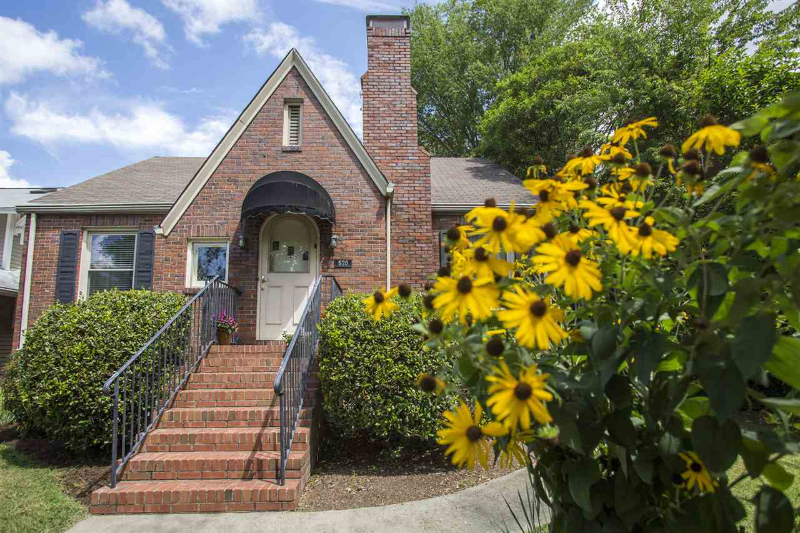 Durham House: 920 Monmouth Ave, Durham NC