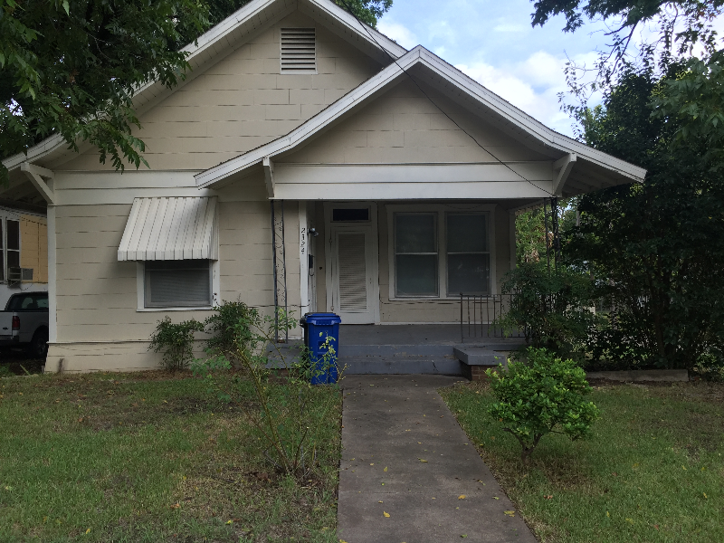 Waco House: 2324 Sanger Ave
