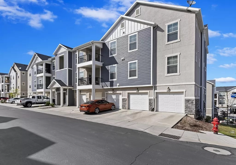 Herriman Condo: 14497 S Ronan Ln